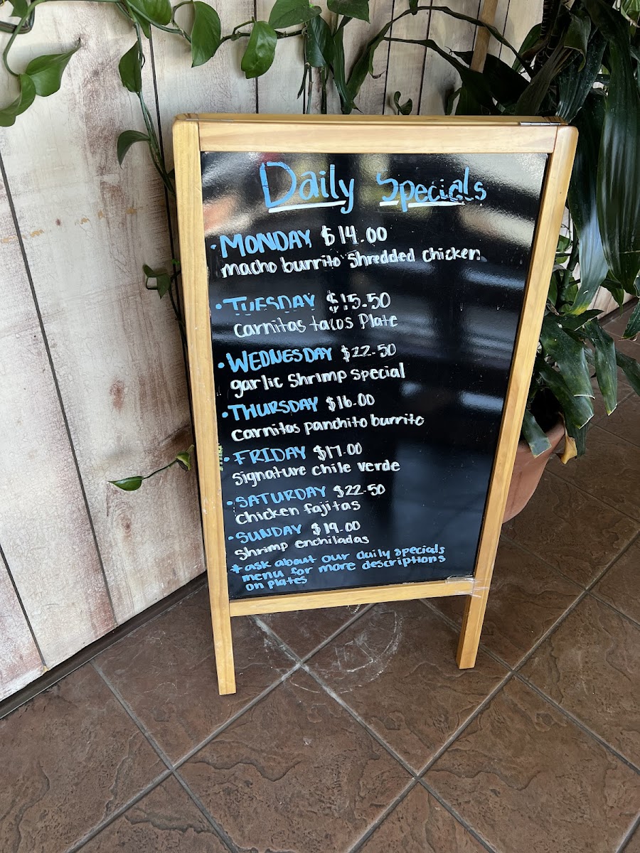 La Huerta Vieja Menu - Image 4